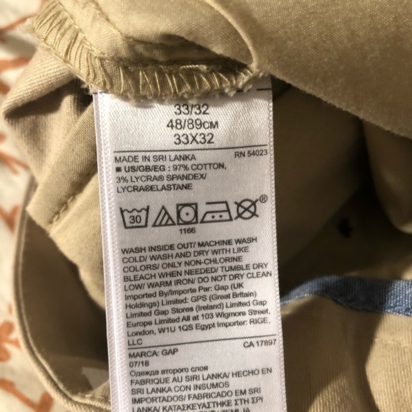 Gap skinny beige khaki pants - Picture 2 of 3